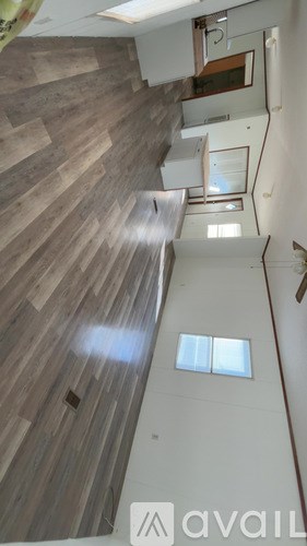 1716 E Market Ave 2 Beds Apartment for Rent