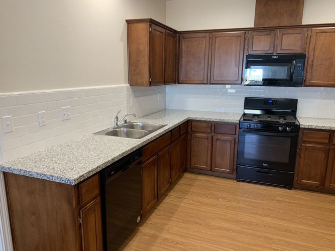 522 N Fourth Street 3 Beds Apartment for Rent - Photo gallery 5
