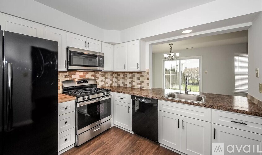 234 Sequoia Drive 3 Beds Single Family Home for Rent - Photo gallery 5