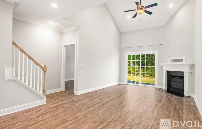 629 Barneswyck Drive 3 Beds Townhouse for Rent - Photo gallery 3