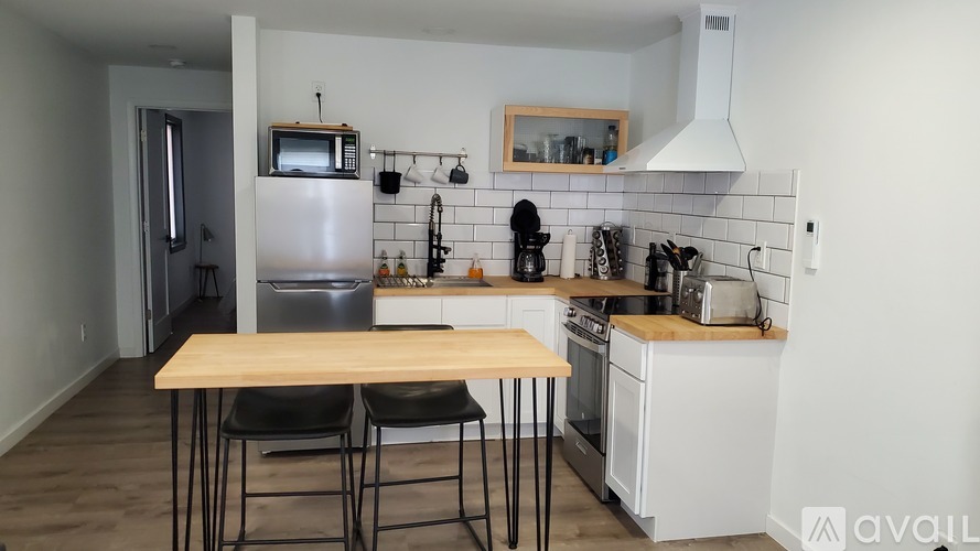 111 West Madison Street 1 Apartment for Rent - Photo gallery 3