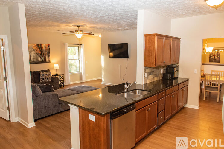 51 Willow Trace Dr 5 Beds Single Family Home for Rent - Photo gallery 2