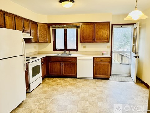 900 Old Waterbury Rd 2 Beds Apartment for Rent