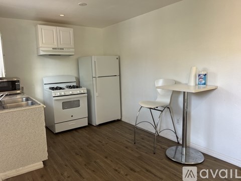 4752 1/2 170Th Street West 1 Apartment for Rent