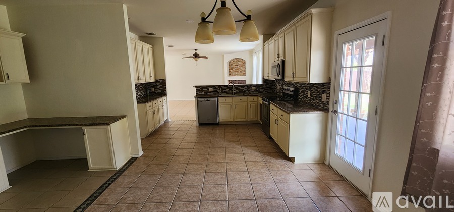 2341 Magnolia Drive 3 Beds Single Family Home for Rent - Photo gallery 2