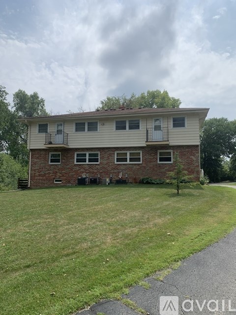 18040 Hoffman Avenue 2 Beds Apartment for Rent