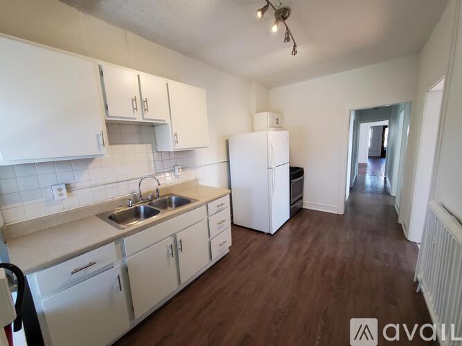 206 S Mantua St 2 Beds Apartment for Rent - Photo gallery 3