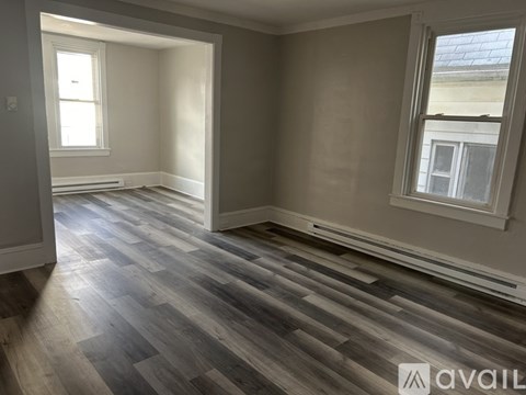543 Jischke St 3 Beds Apartment for Rent