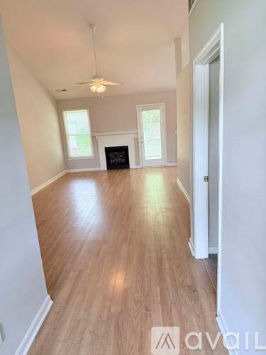 1695 Cumberland Pl 3 Beds Apartment for Rent