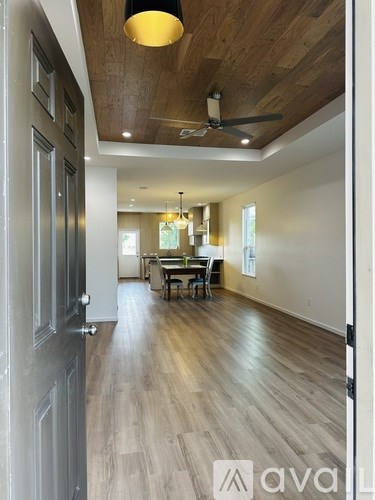 216 Martha Dr 3 Beds Apartment for Rent