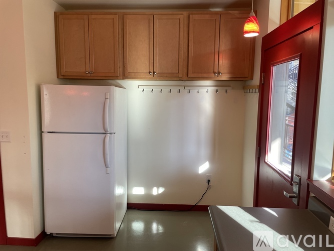 2525 N Killingsworth St 1 Apartment for Rent - Photo gallery 3
