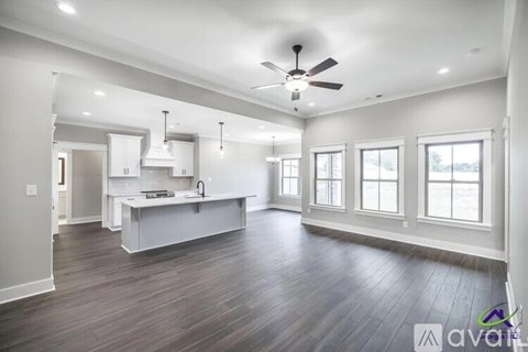 302 Willowbrook Lane 3 Beds Apartment for Rent