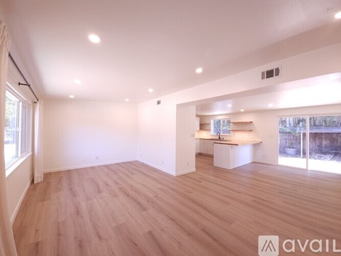 570 Apple Grove Lane 2 Beds Apartment for Rent