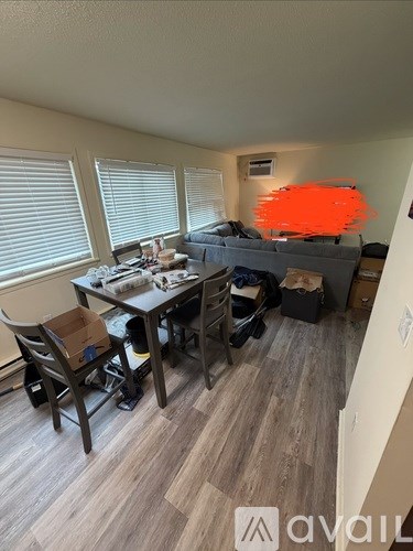 12 C Pineview Drive 2 Beds Apartment for Rent