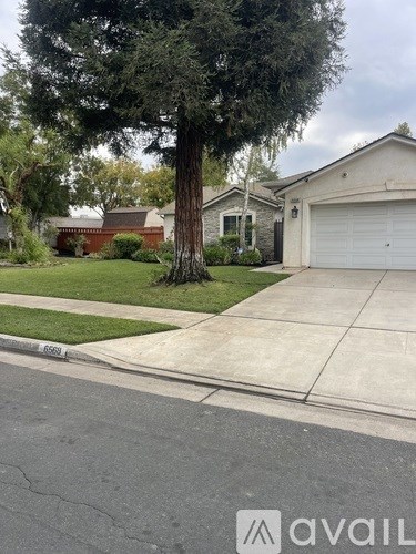 6568 North Cornelia Avenue 3 Beds Apartment for Rent