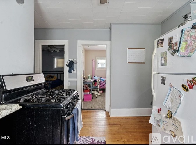 60 Pinewood Avenue 3 Beds Apartment for Rent - Photo gallery 3