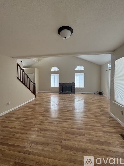 3732 Gladstone Drive 4 Beds Single Family Home for Rent - Photo gallery 3