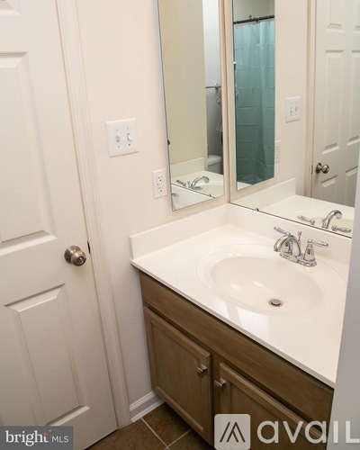 630 Wye Oak Dr 3 Beds Townhouse for Rent - Photo gallery 2