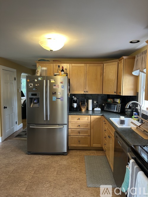 65 Riggs Street 1 Single Family Home for Rent - Photo gallery 4