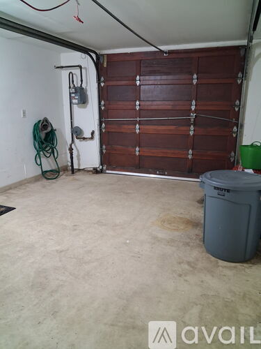 9116 Ayrdale Crescent 3 Beds Townhouse for Rent - Photo gallery 2