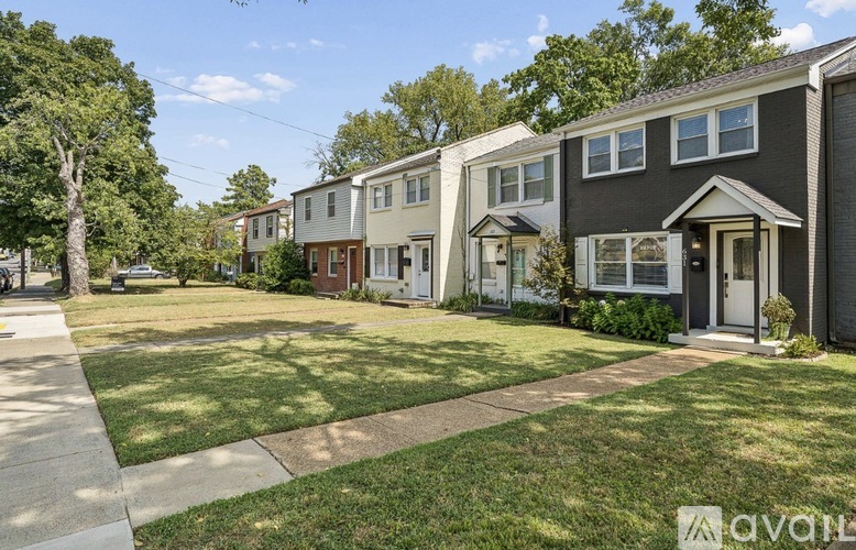 631 Lischey Avenue 2 Beds Townhouse for Rent - Photo gallery 2