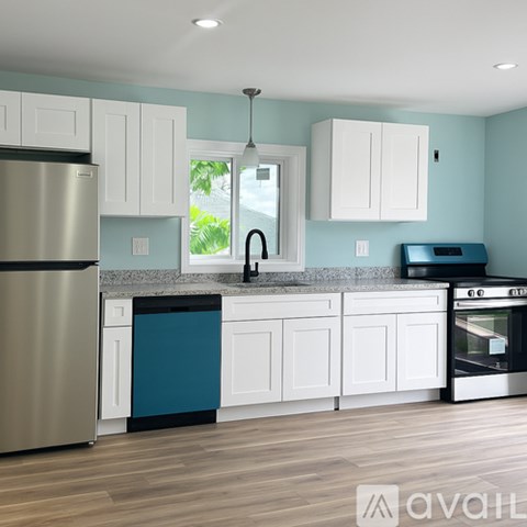 13 Brookwood Ave NW 2 Beds Apartment for Rent