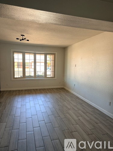 5247 West Lupine Avenue 3 Beds Single Family Home for Rent - Photo gallery 3