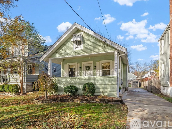 6904 Bramble Avenue 2 Beds Single Family Home for Rent - Photo gallery 2