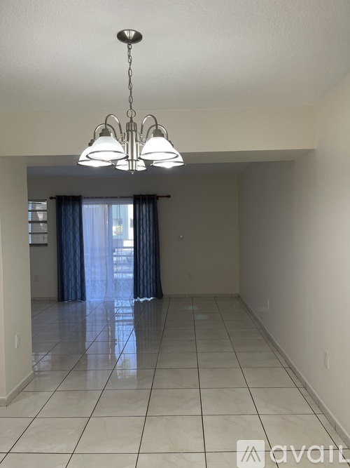 11081 NW 7th St 2 Beds Apartment for Rent - Photo gallery 3