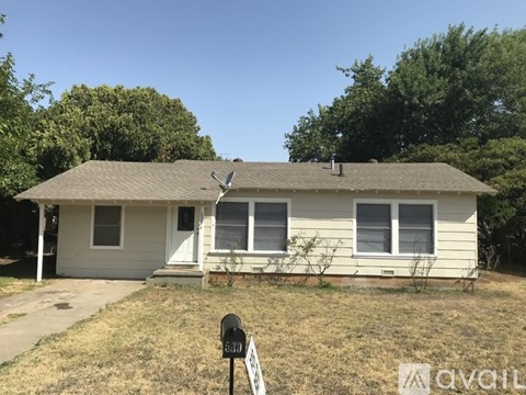 530 Euclid St 3 Beds Apartment for Rent