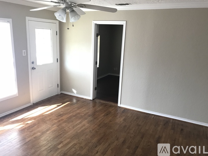 530 Euclid St 3 Beds Single Family Home for Rent - Photo gallery 2