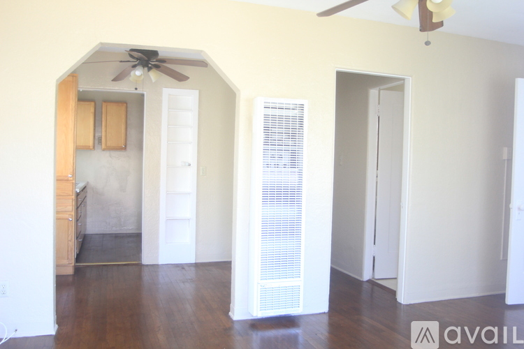 911 Marguerita Avenue 1 Single Family Home for Rent - Photo gallery 5