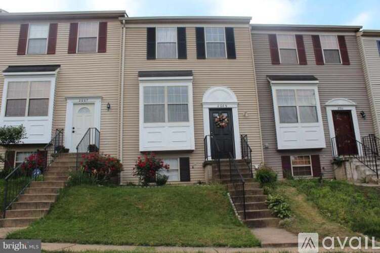 2009 Darlington Loop 4 Beds Townhouse for Rent - Photo gallery 1