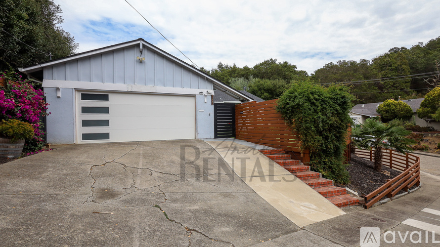 3293 Blandon Rd 3 Beds Single Family Home for Rent - Photo gallery 1