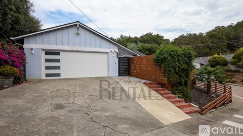 3293 Blandon Rd 3 Beds Apartment for Rent