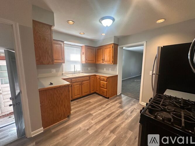 801 Spangler St NE 3 Beds Single Family Home for Rent - Photo gallery 3