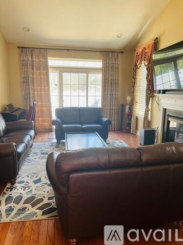 49 York Road 3 Beds Apartment for Rent