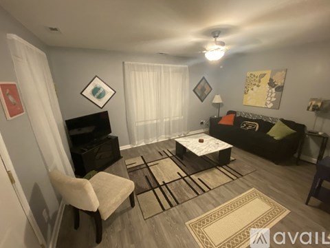 3529 Caroline Ave 2 Beds Apartment for Rent