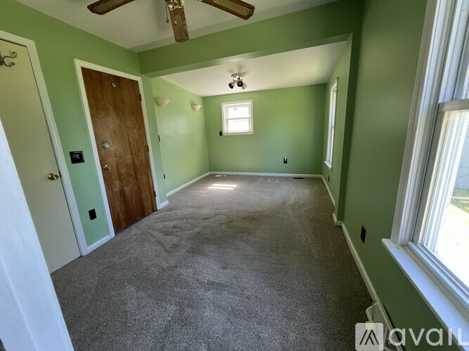 4478 Clarence St 2 Beds Apartment for Rent - Photo gallery 4