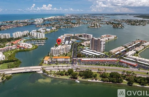 7400 Sun Island Drive South 2 Beds Apartment for Rent