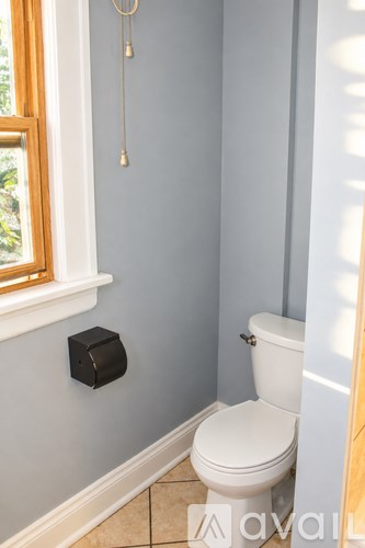 108 W Lincoln Ave 3 Beds Apartment for Rent