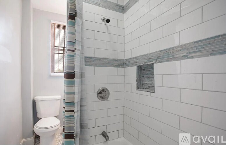 2427 Washington Boulevard 3 Beds Single Family Home for Rent - Photo gallery 1