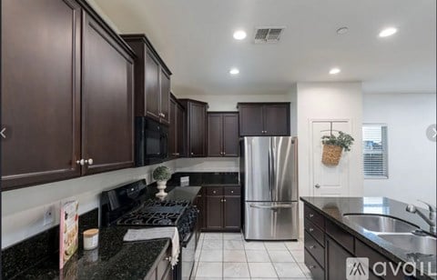 2380 Park Court 4 Beds Apartment for Rent