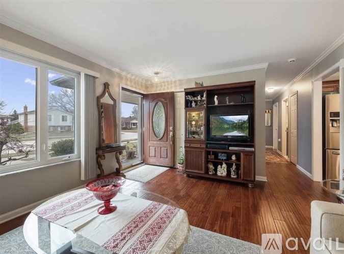 16567 Bowman Street 3 Beds Single Family Home for Rent - Photo gallery 5