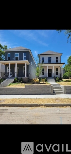 Two houses are shown with the logo "avail" in the foreground.