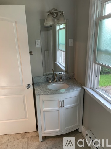 237 Summit Avenue 1 Apartment for Rent - Photo gallery 2