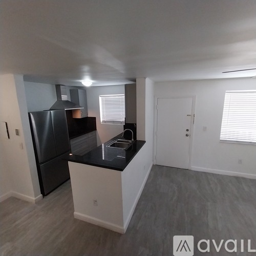2441 SW 31st Ave 1 Apartment for Rent - Photo gallery 2