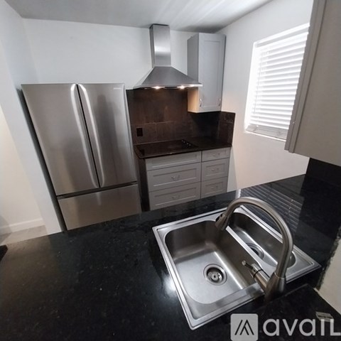 2441 SW 31St Ave 1 Apartment for Rent