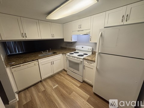 5039 Bordeaux Village Pl 2 Beds Apartment for Rent