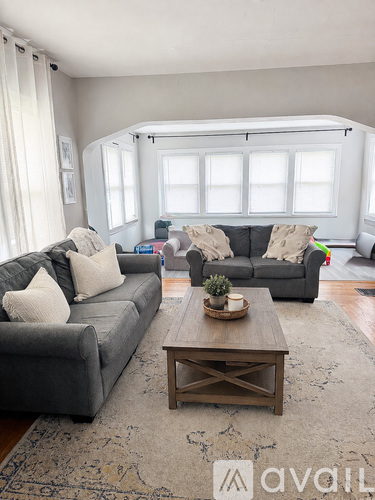 4232 Marburg Ave 3 Beds Single Family Home for Rent - Photo gallery 2